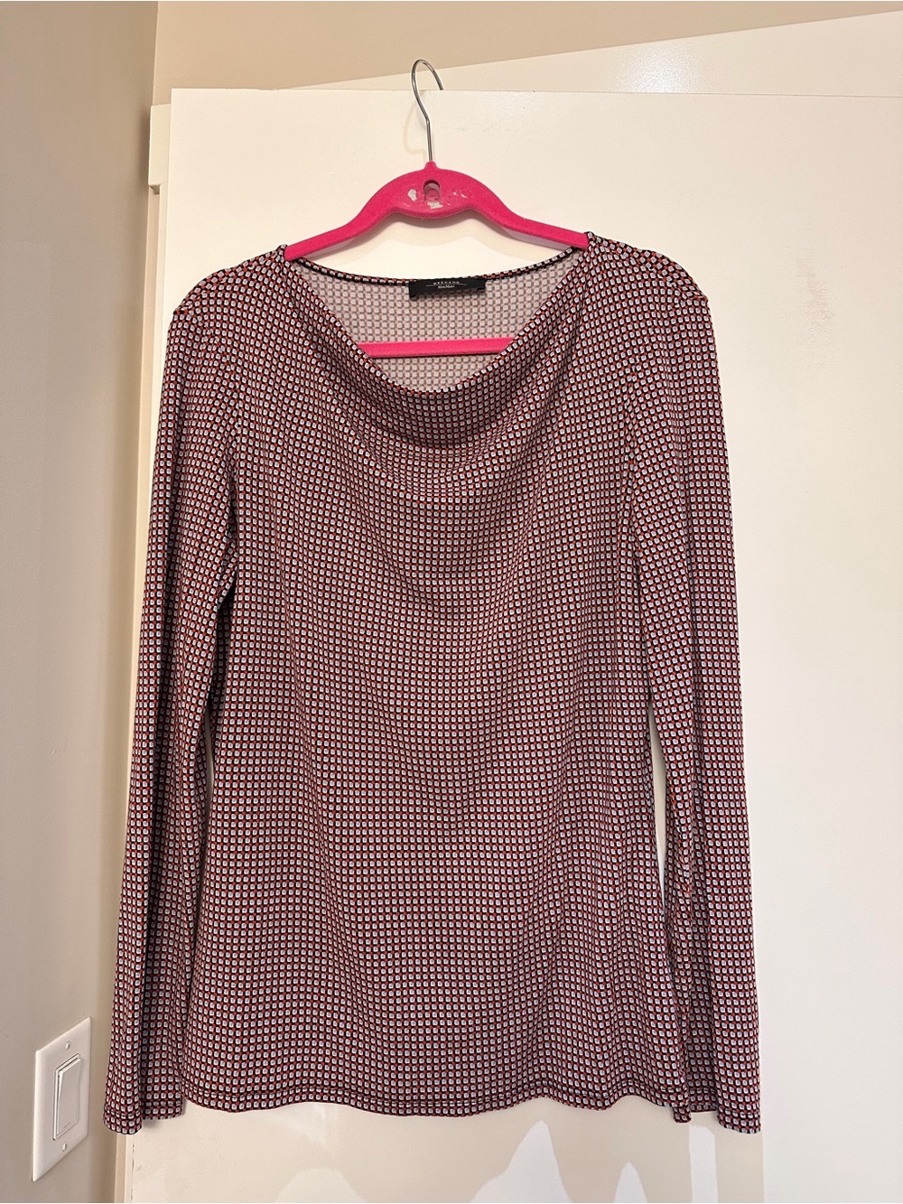 Weekend Max Mara Long Sleeve
Cowl Neck Geometric Print Top